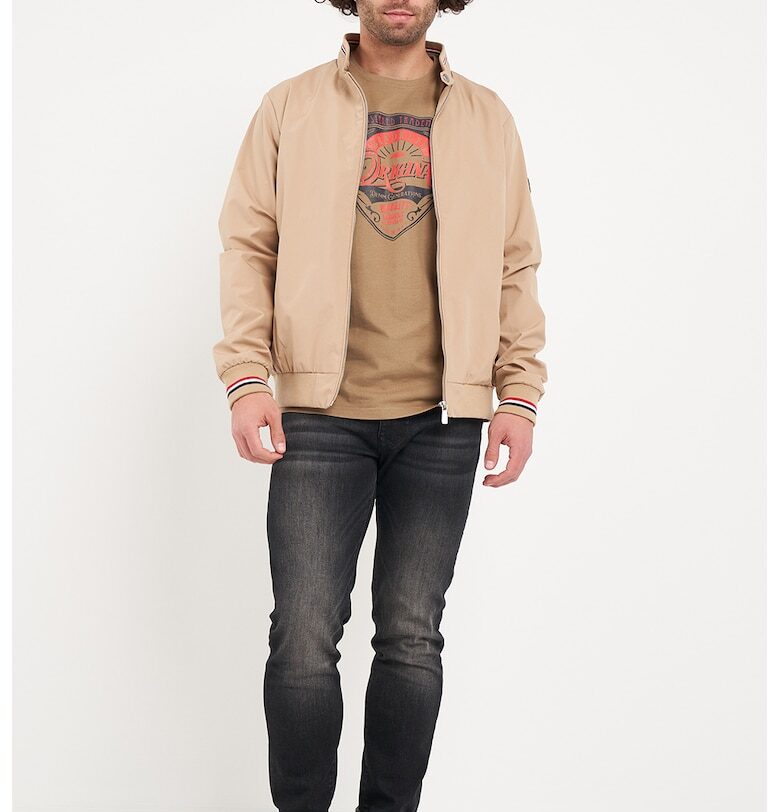 Яке с цип и джобове - Бежов Timeout