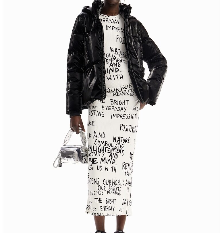 Яке с цип и качулка - Черен DESIGUAL