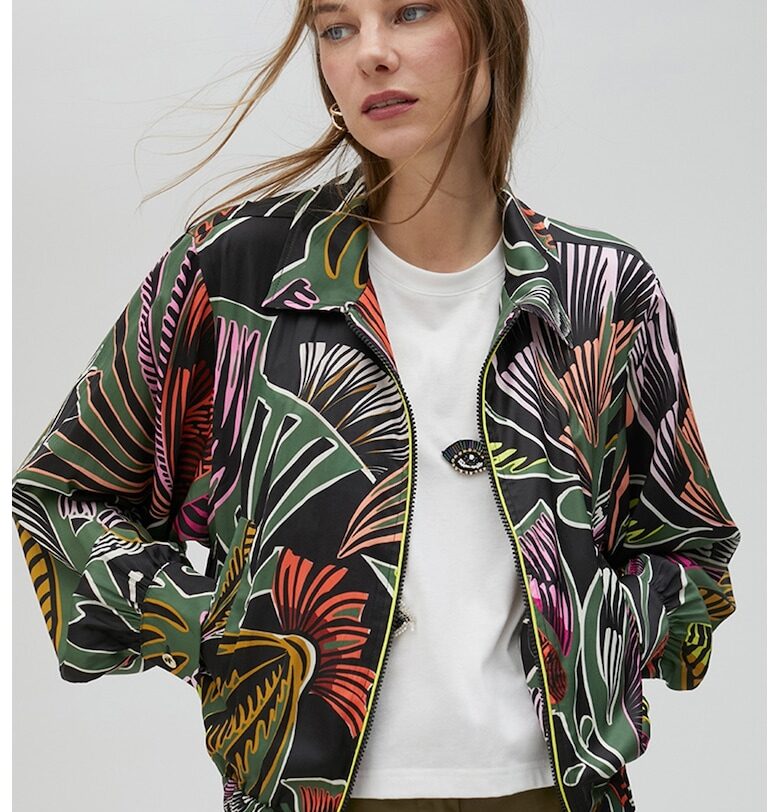 Яке с цип и принт - Черен/Папратово зелено Lola casademunt