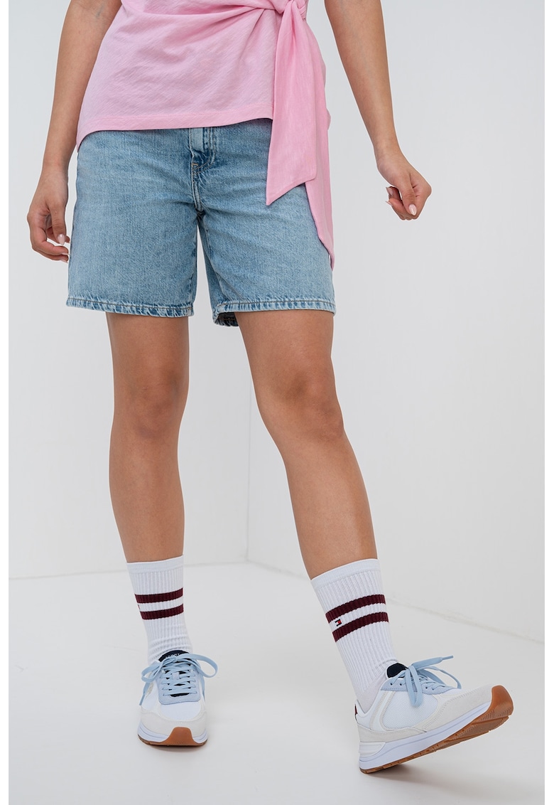 Къси прави дънки - Светлосин Tommy Hilfiger - Виж цена
