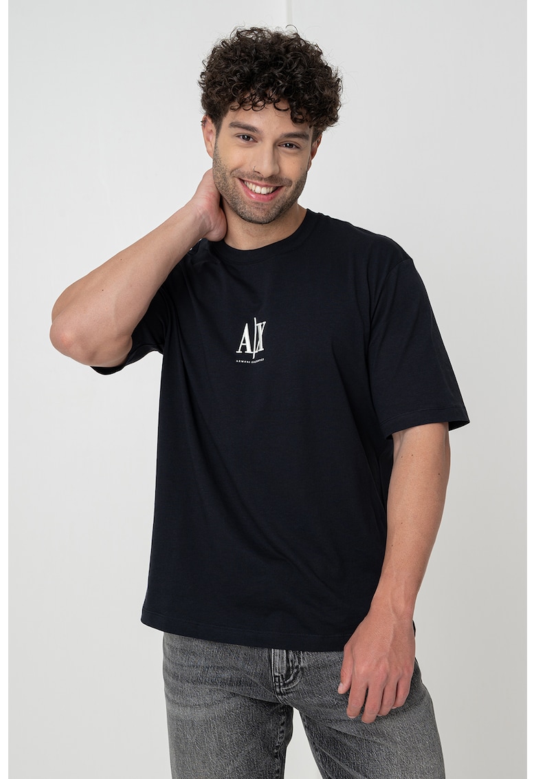 Тениска с лого - Черен елегантно черно ARMANI EXCHANGE - топ цена