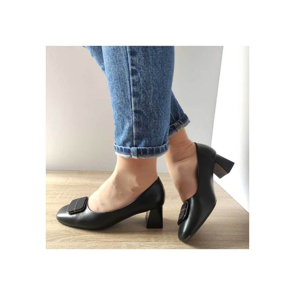 Елегантни дамски обувки  Tp2377-2 Black - черни - Черен