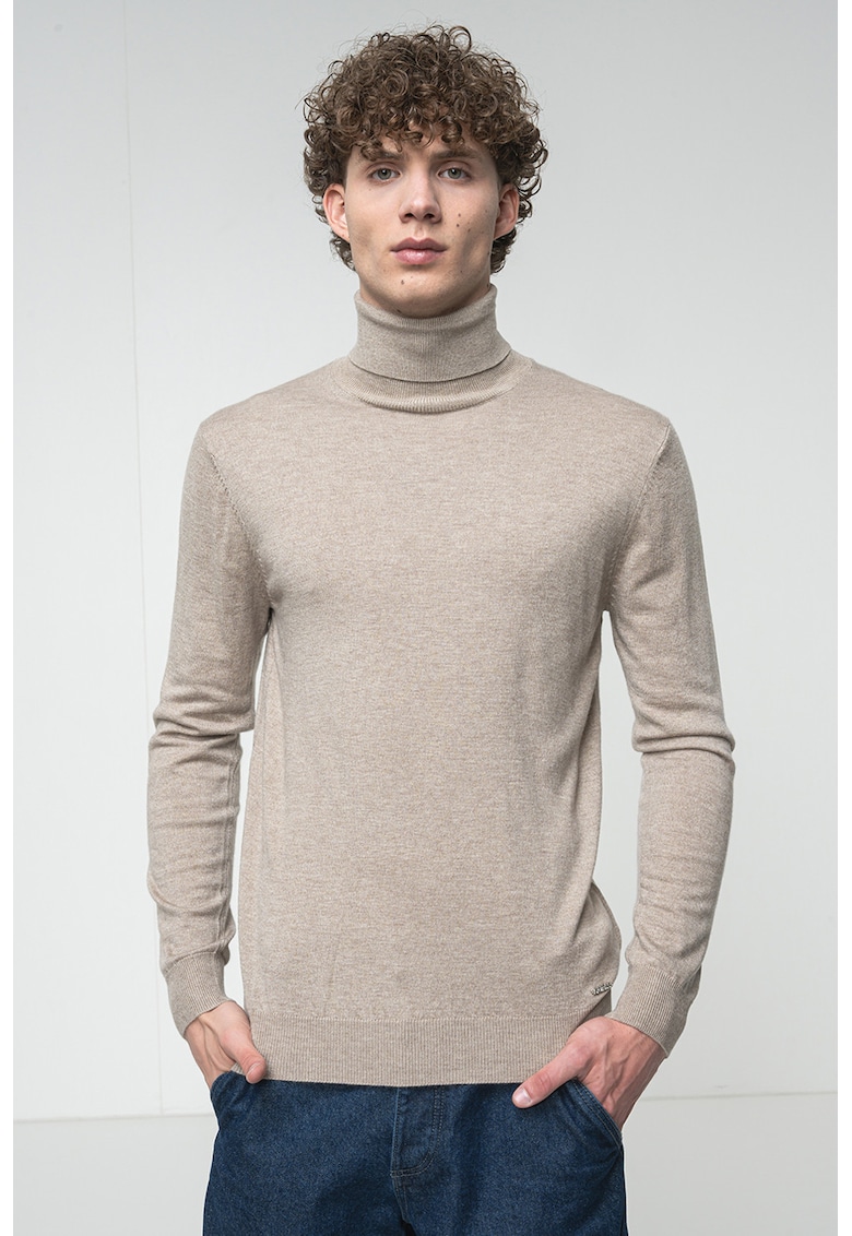 Пуловер с поло с вълна - Кафяв меланж GUESS - Цена в shopmall.bg